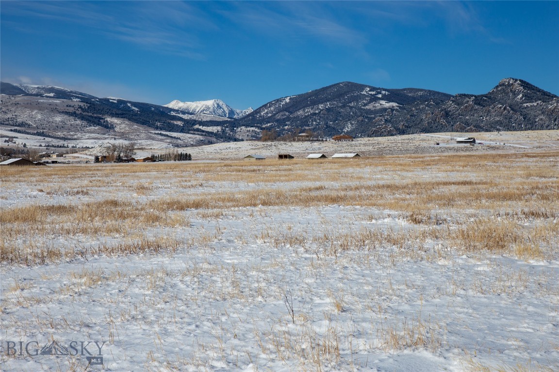 Shining Mountain West - Land
