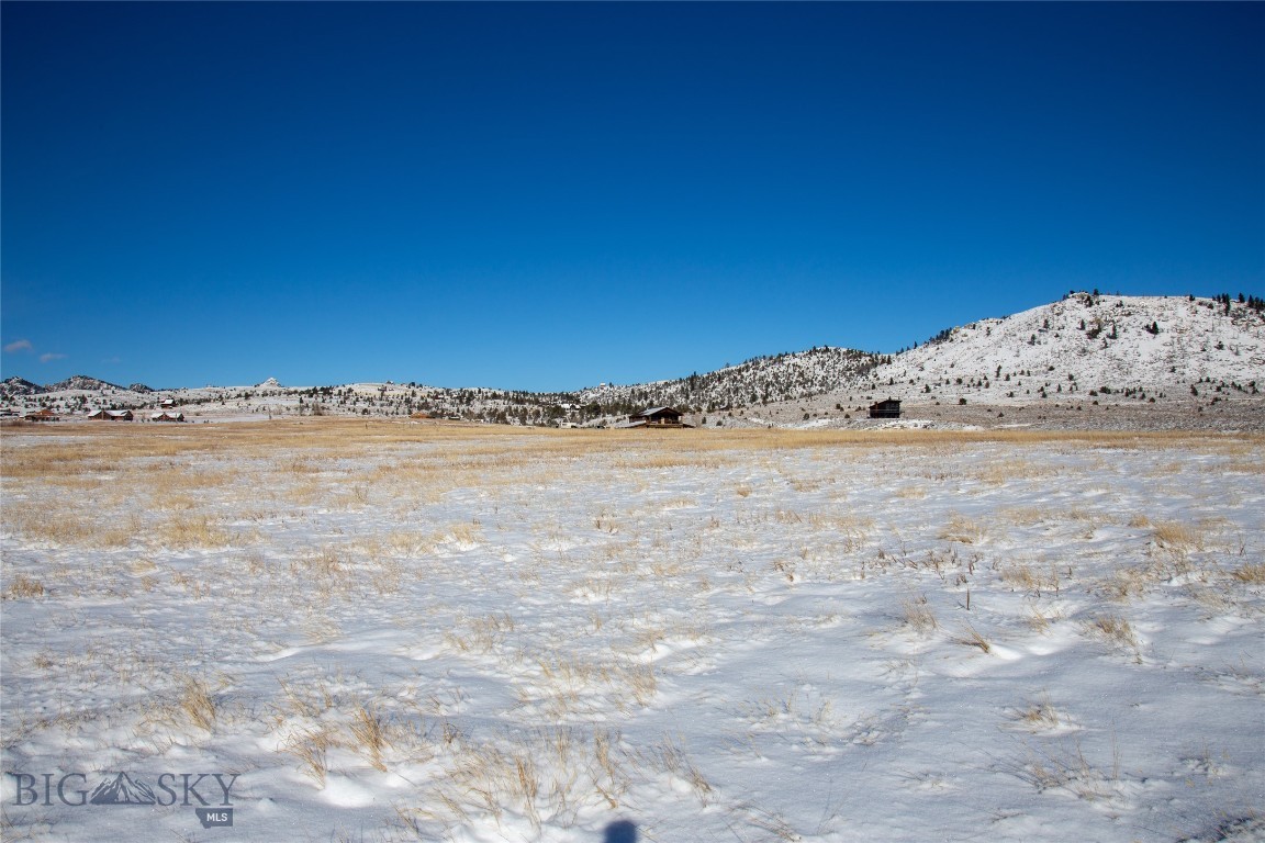 Shining Mountain West - Land