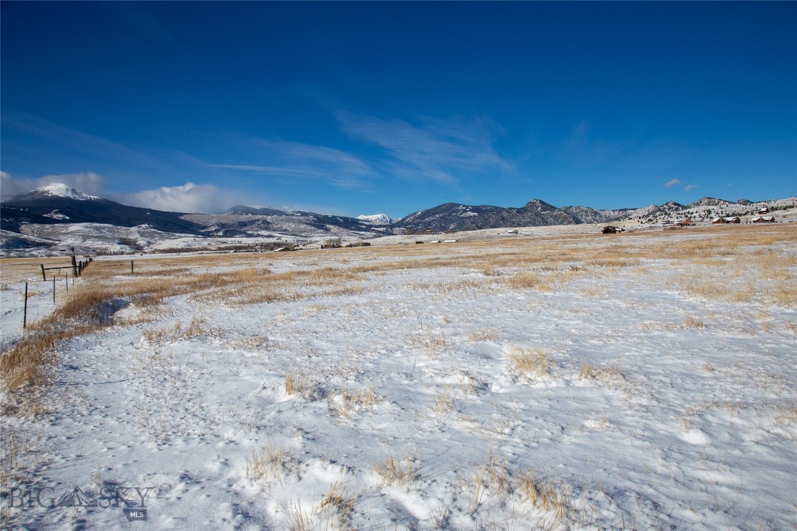 Shining Mountain West - Land