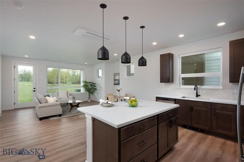Photo of 1942 Southbridge Drive #A, Bozeman, MT 59718 (MLS # 404338)