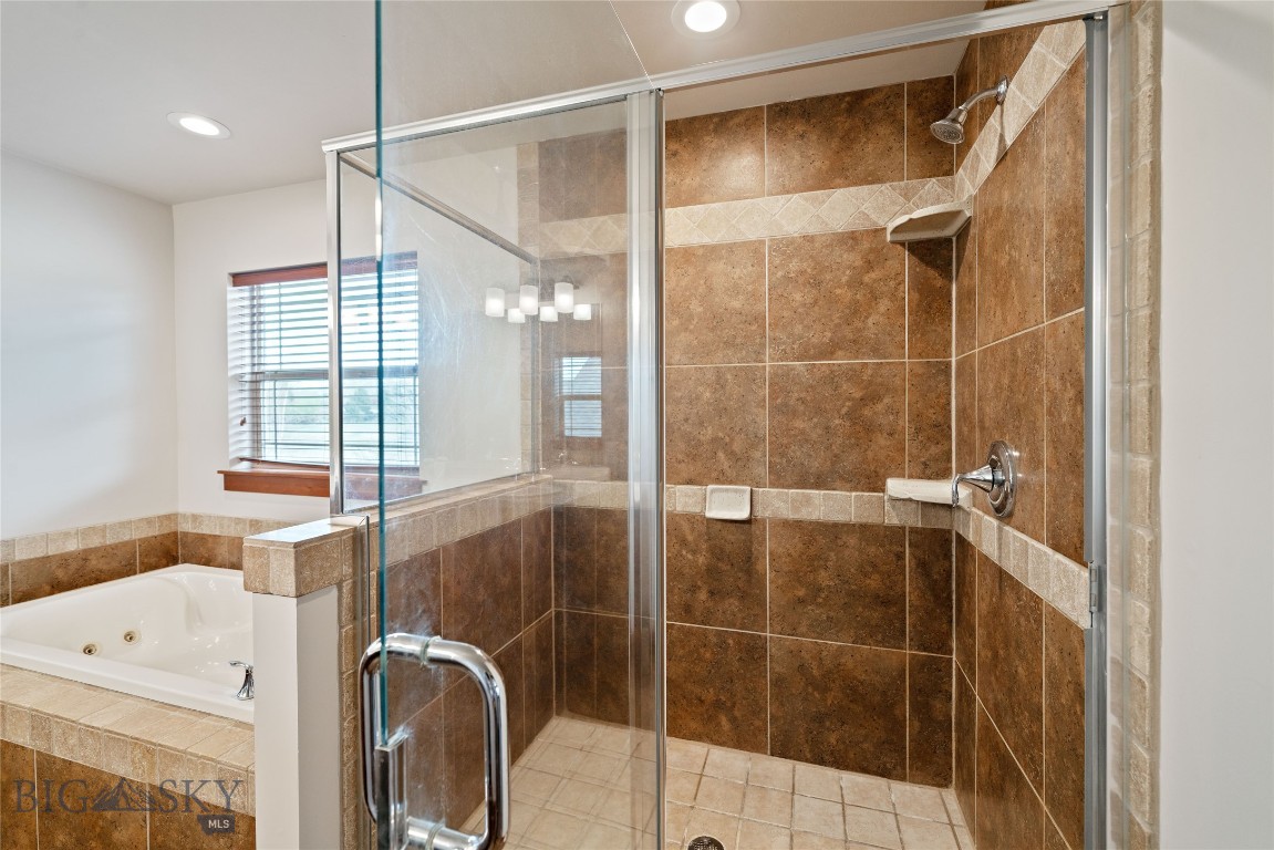 Oak Springs - Residential