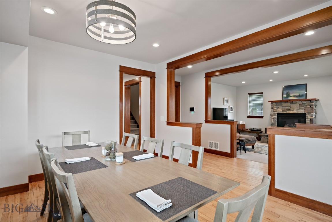 Oak Springs - Residential