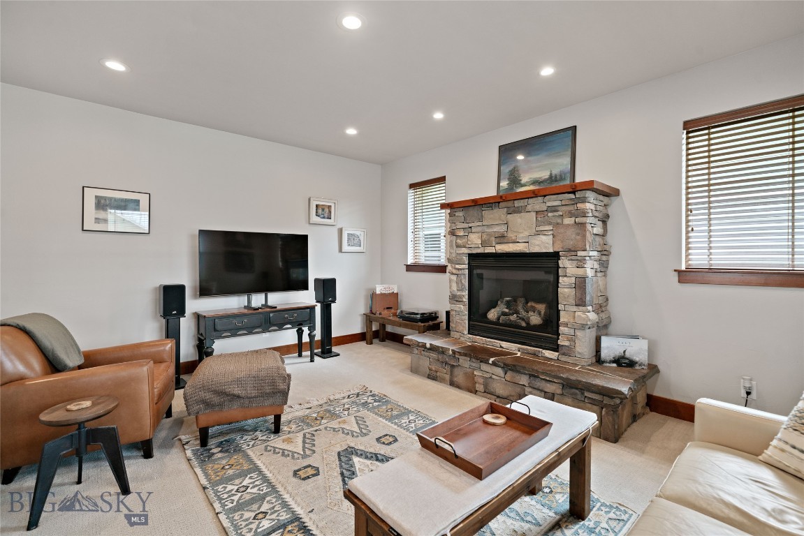 Oak Springs - Residential