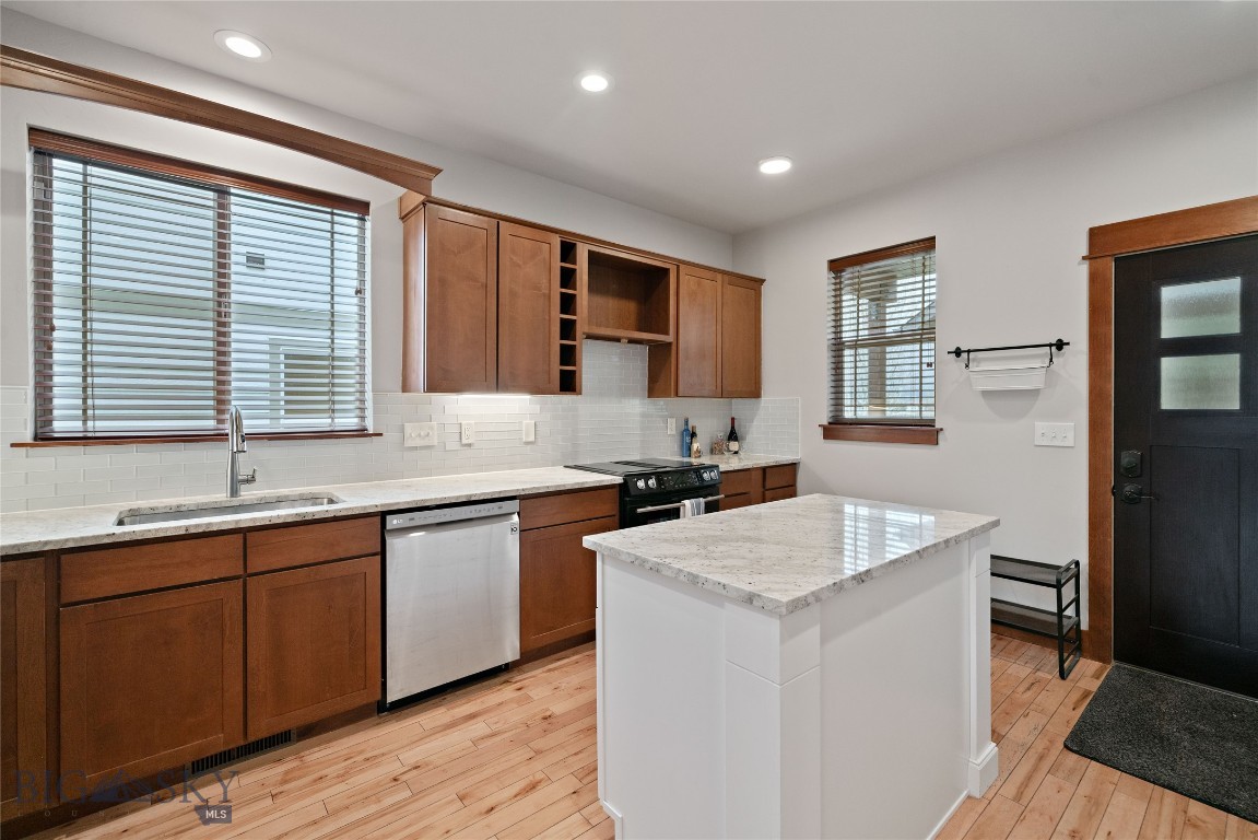 Oak Springs - Residential