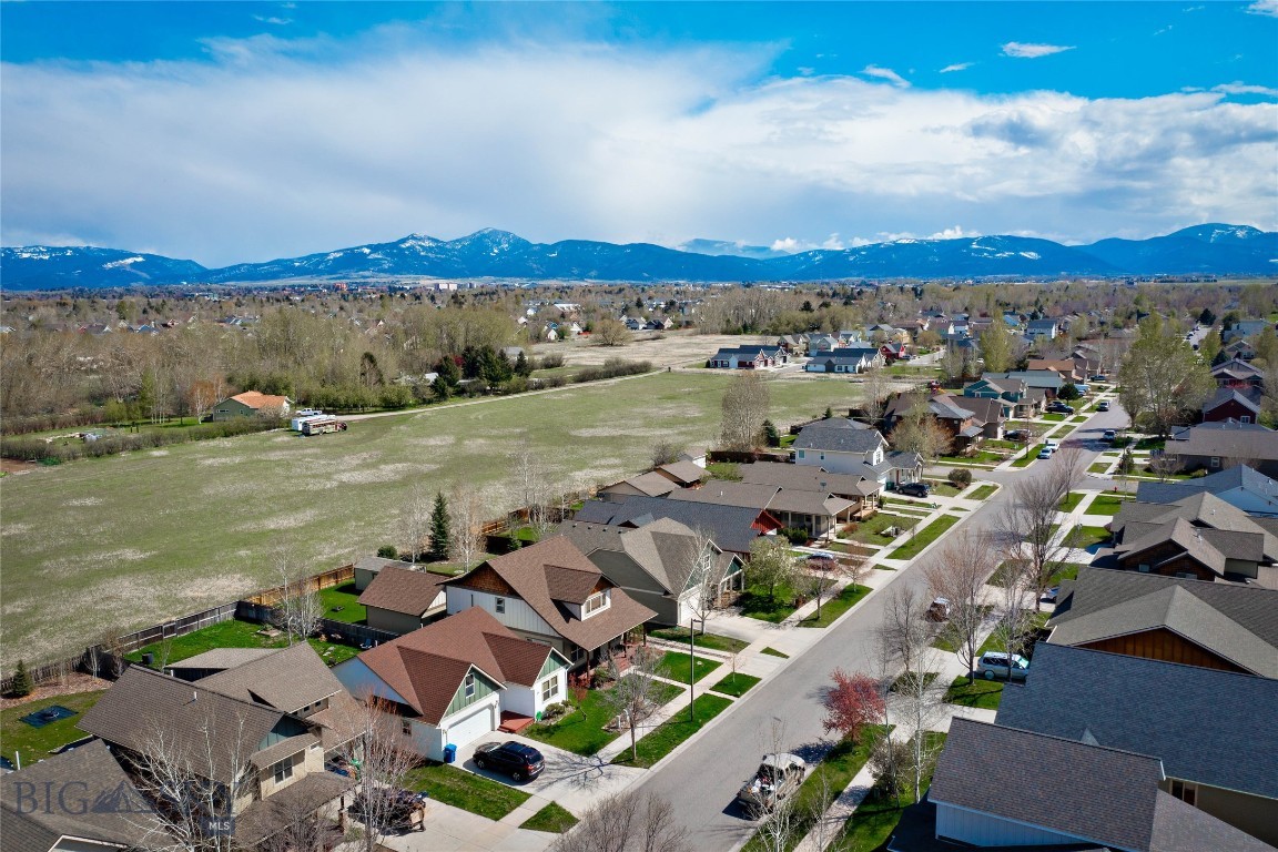 Oak Springs - Residential