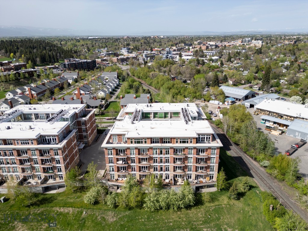 Village Downtown - Residential