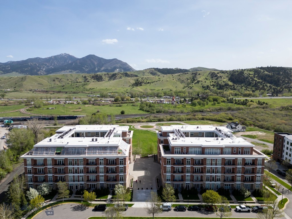 Village Downtown - Residential