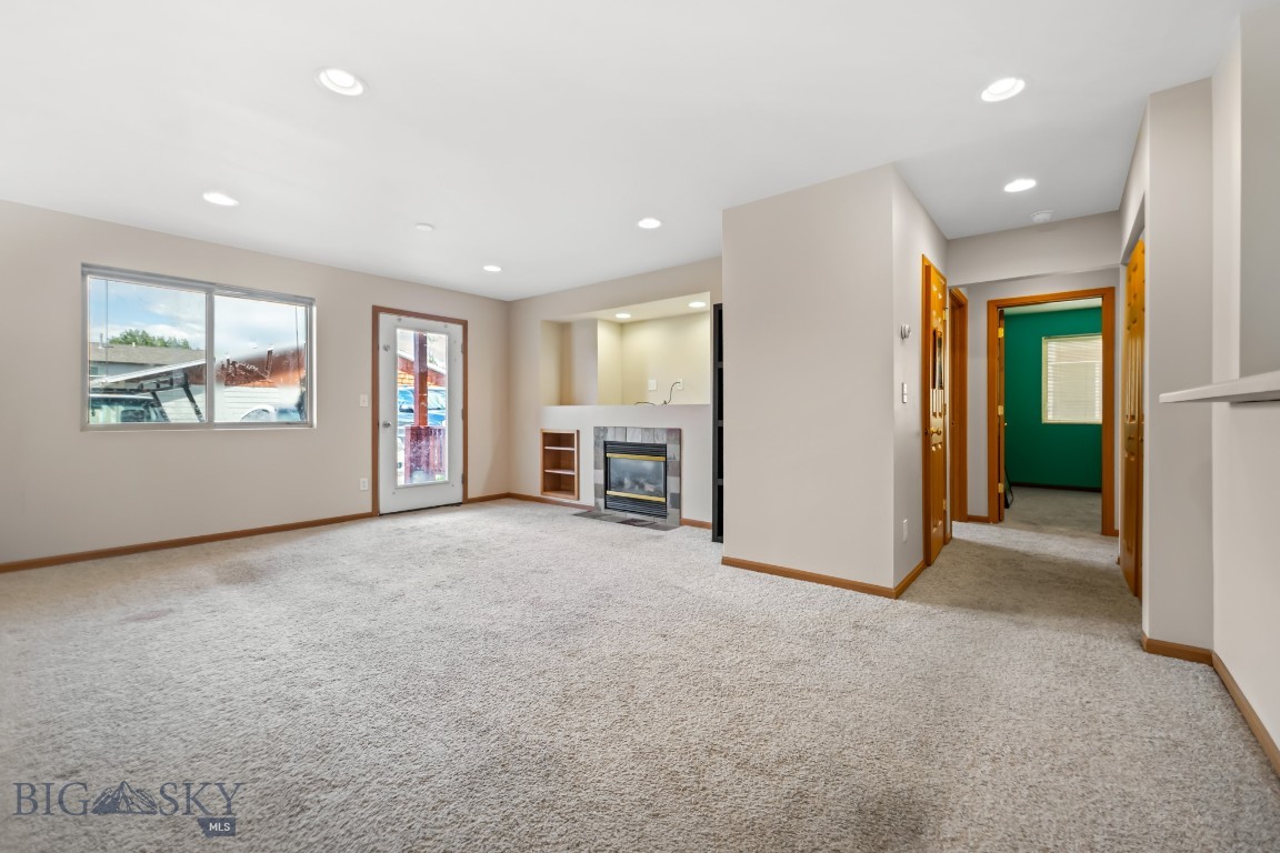 3401 Fallon Street 1D