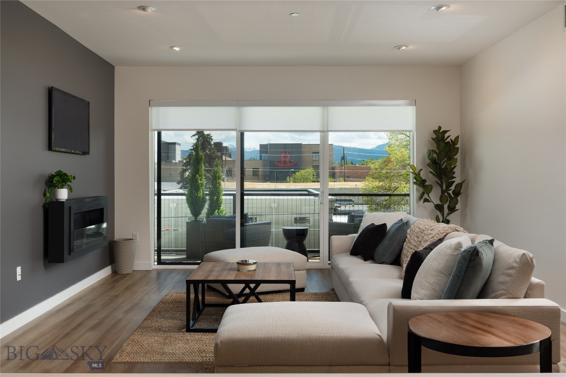 Bozeman, Montana 59715, United States, 2 Bedrooms Bedrooms, ,3 BathroomsBathrooms,Residential,Active,138898