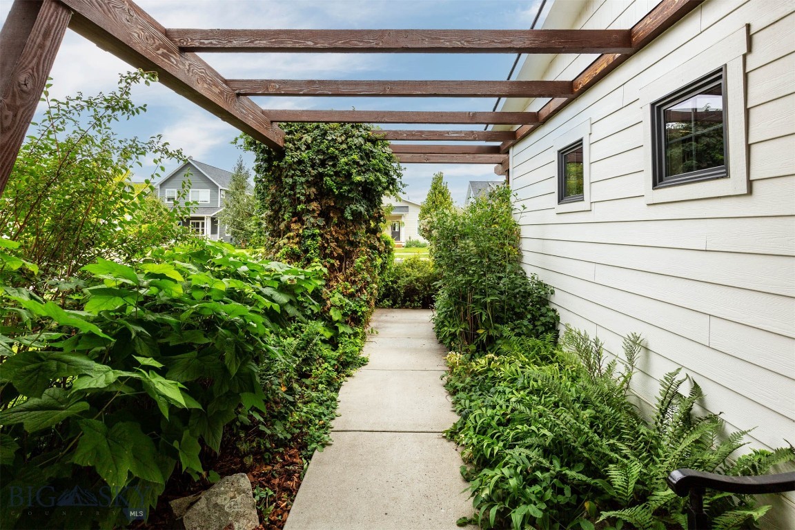 The Crossing - Residential
