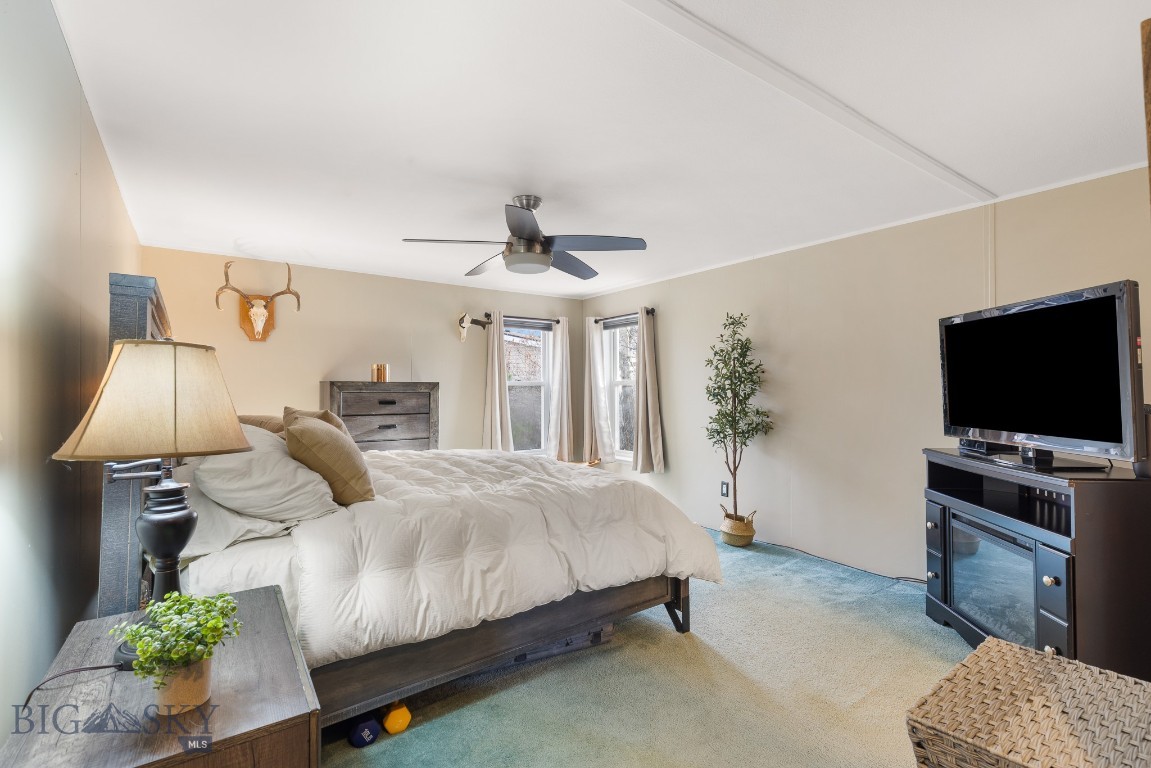 Gallatin Valley Homesteads - Residential