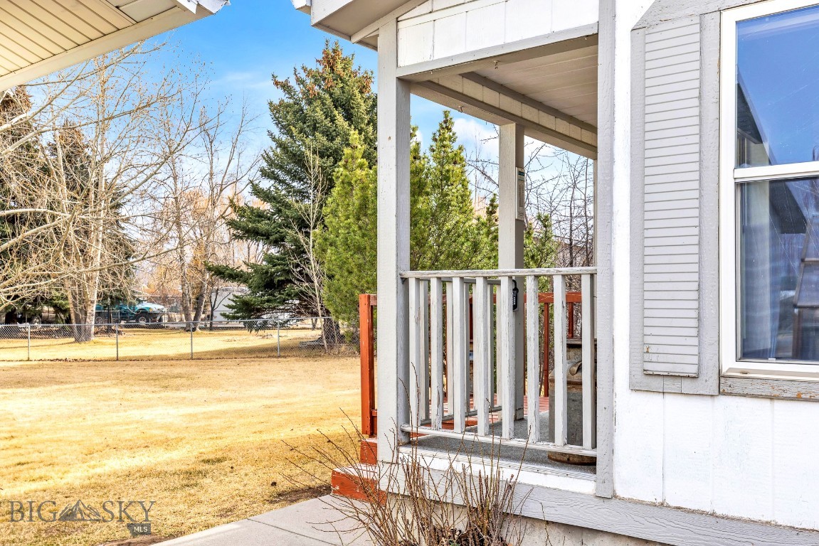 Gallatin Valley Homesteads - Residential