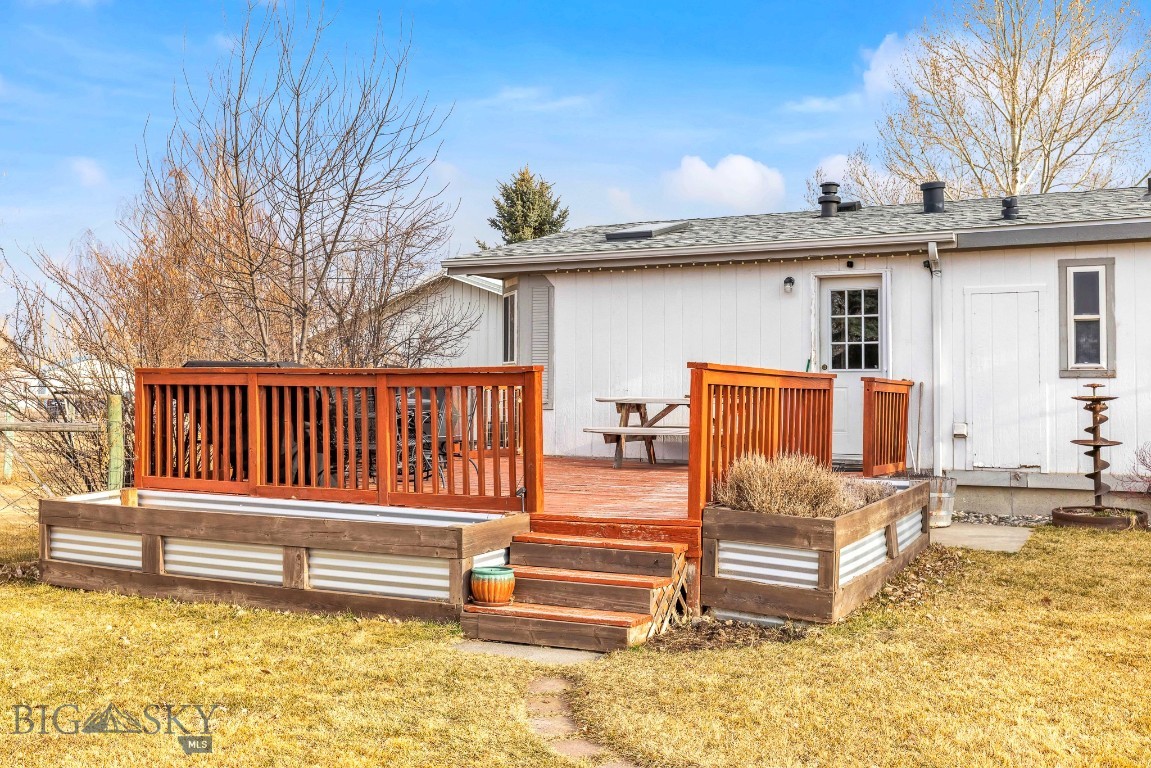 Gallatin Valley Homesteads - Residential