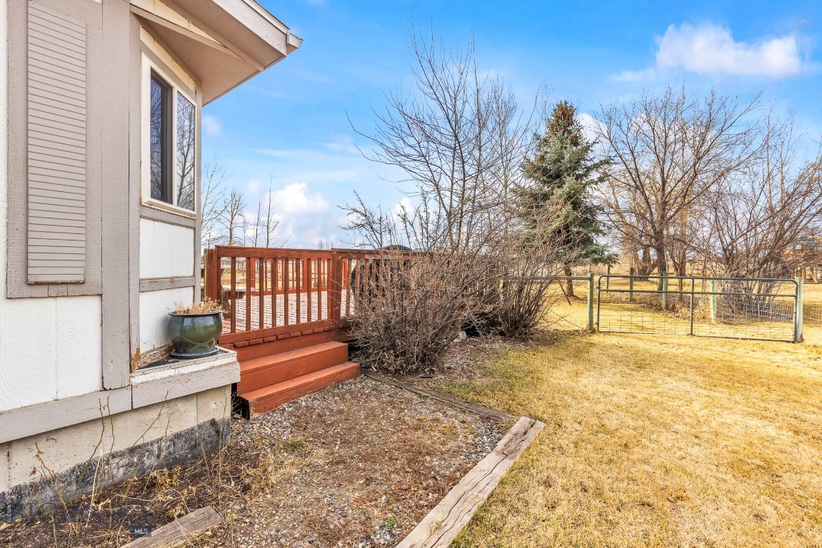 Gallatin Valley Homesteads - Residential