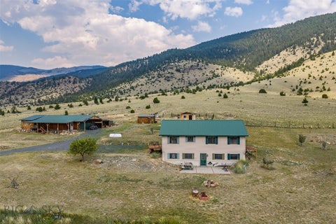 Photo of 34 Mule Deer Trail Trl, Whitehall, MT 59759 (MLS # 414266)