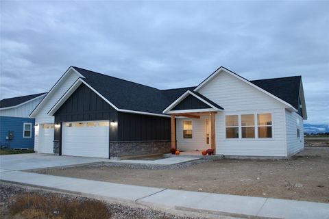Photo of 211 S Crispin Street, Manhattan, MT 59741 (MLS # 404773)
