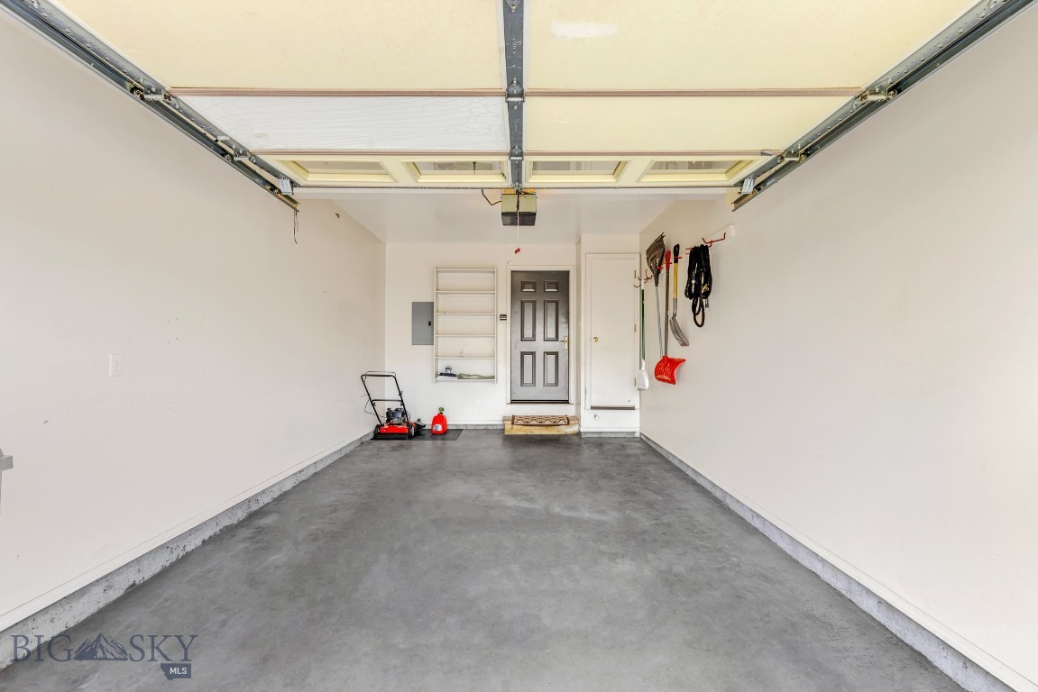 Parkway Plaza - Residential