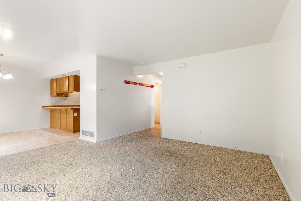 Parkway Plaza - Residential