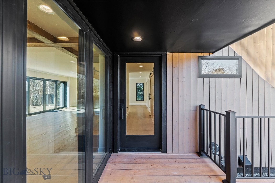 Sour Dough Creek Properties - Residential