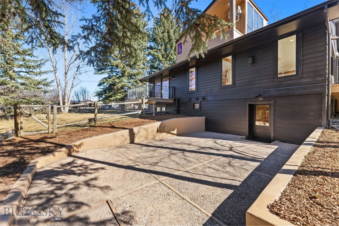 Sour Dough Creek Properties - Residential