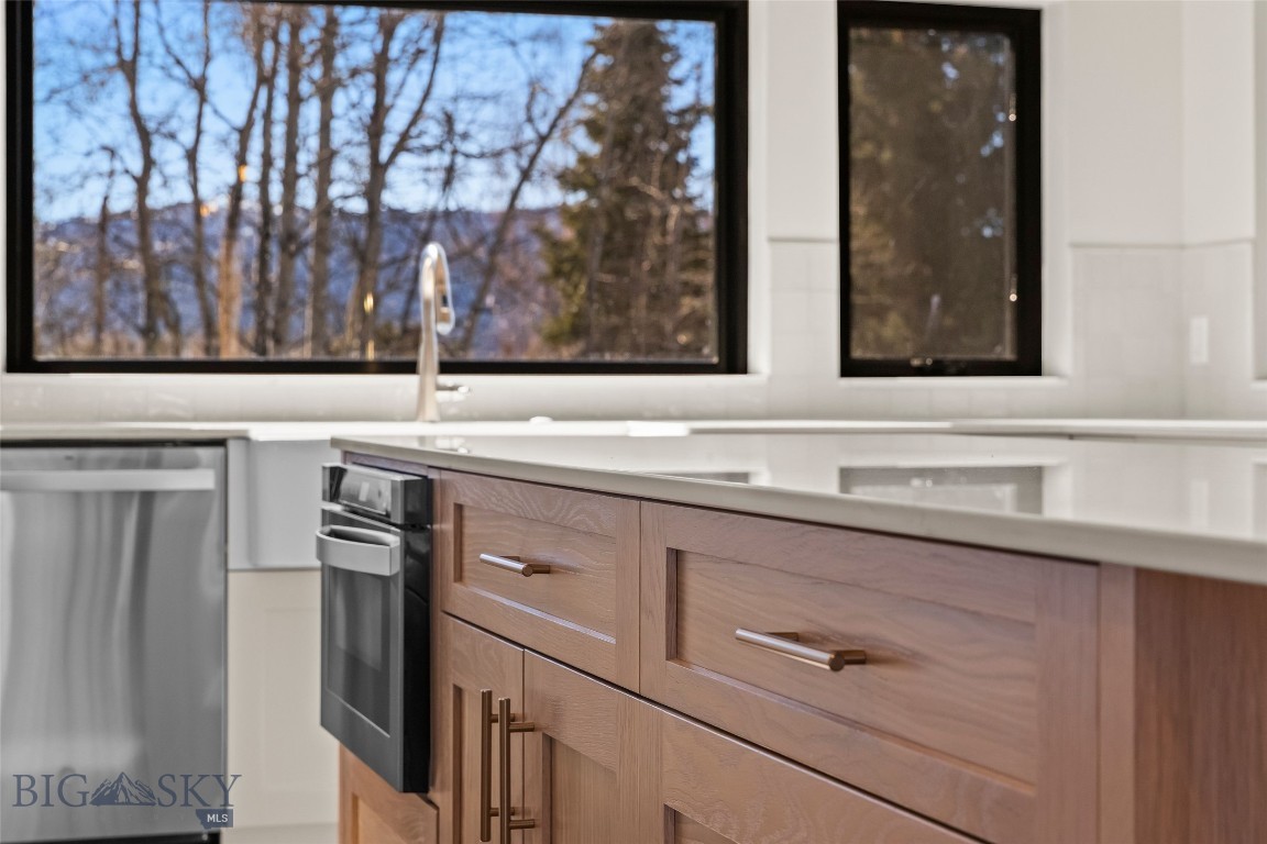 Sour Dough Creek Properties - Residential