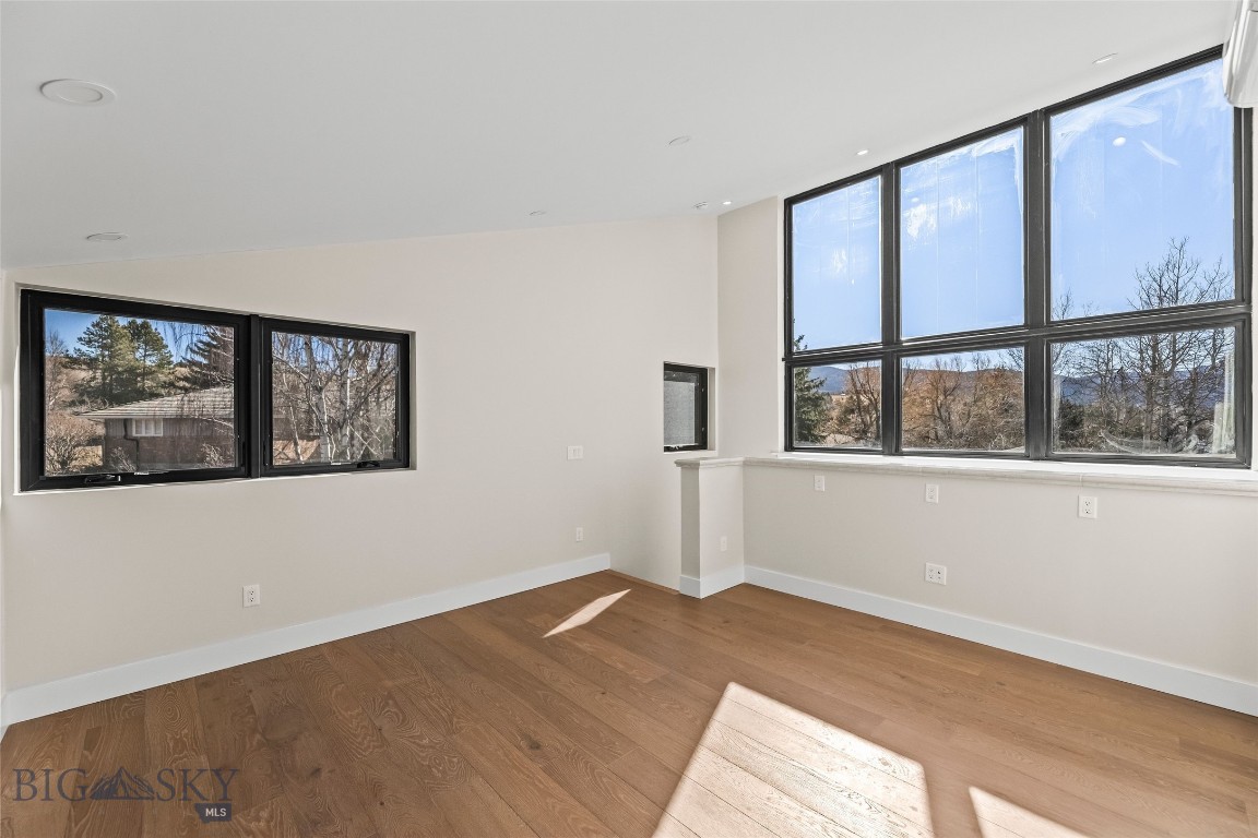 Sour Dough Creek Properties - Residential