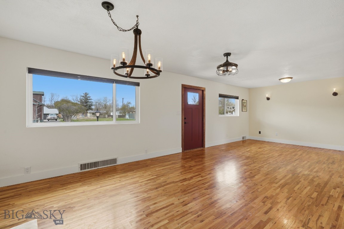 Milwaukee Land Company - Residential