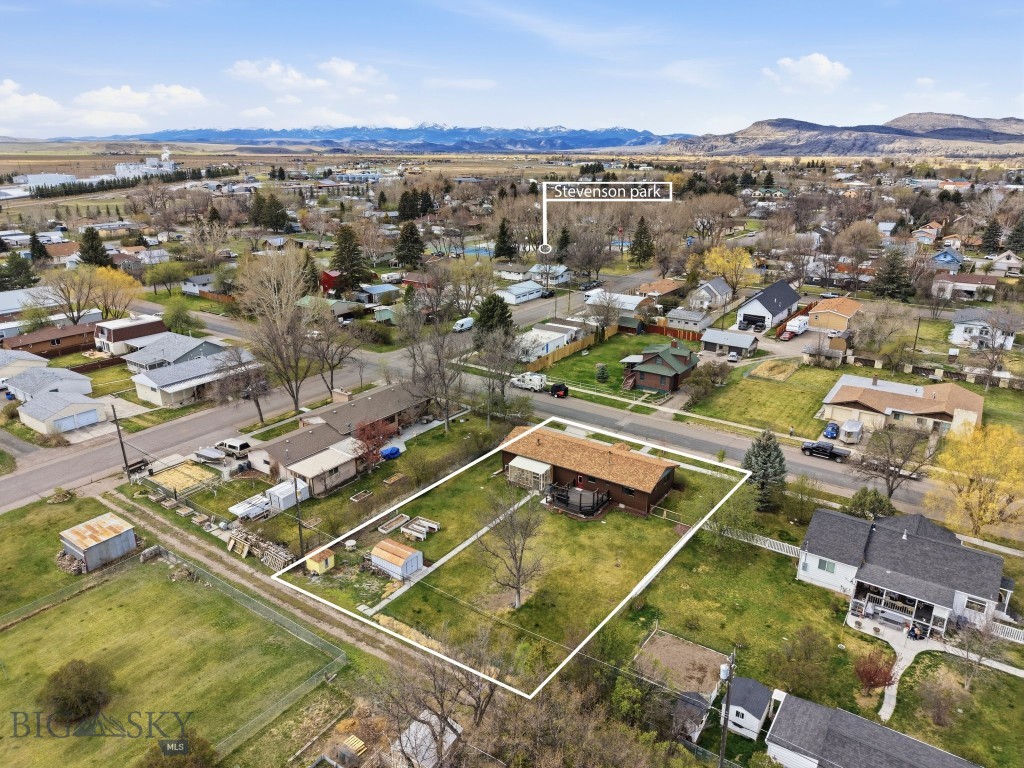 Milwaukee Land Company - Residential