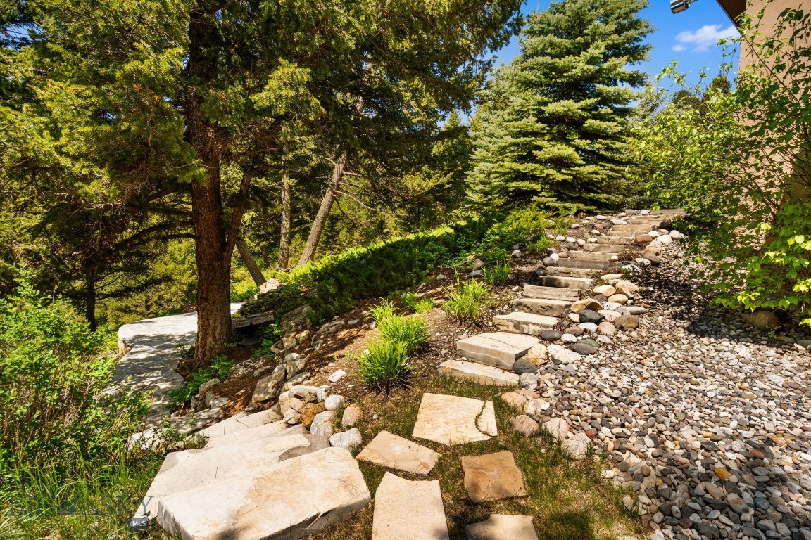 Sweetgrass Hill - Residential