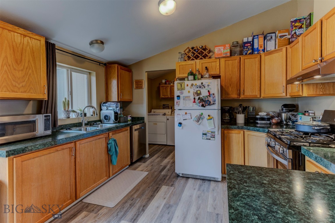 Palace Addition - Residential