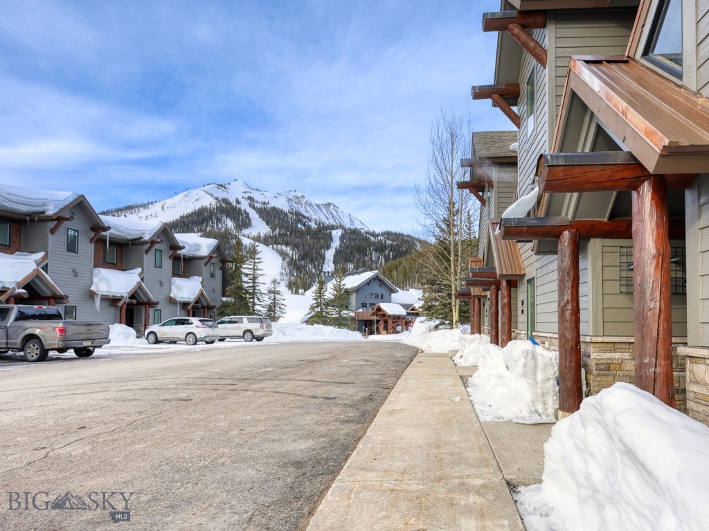 17 Saddle Ridge Road Unit B-3