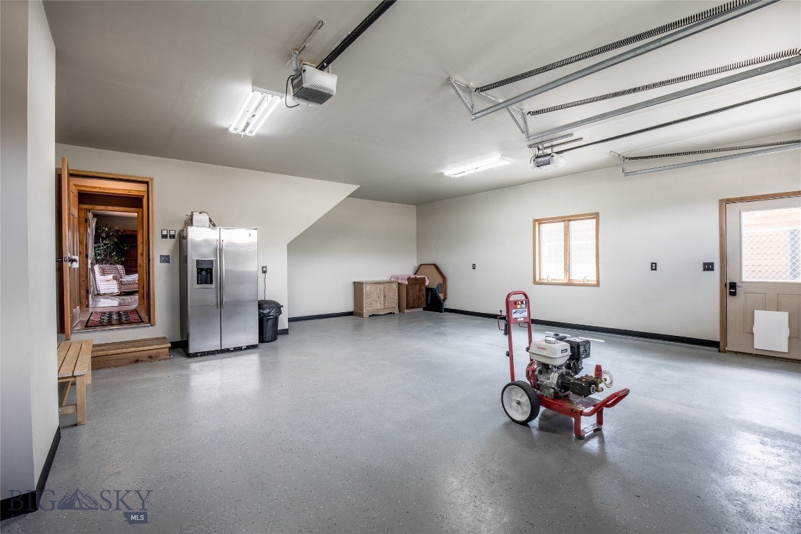 Antelope Meadows - Residential