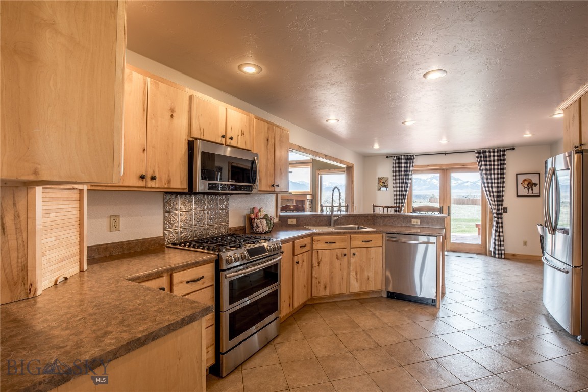 Antelope Meadows - Residential
