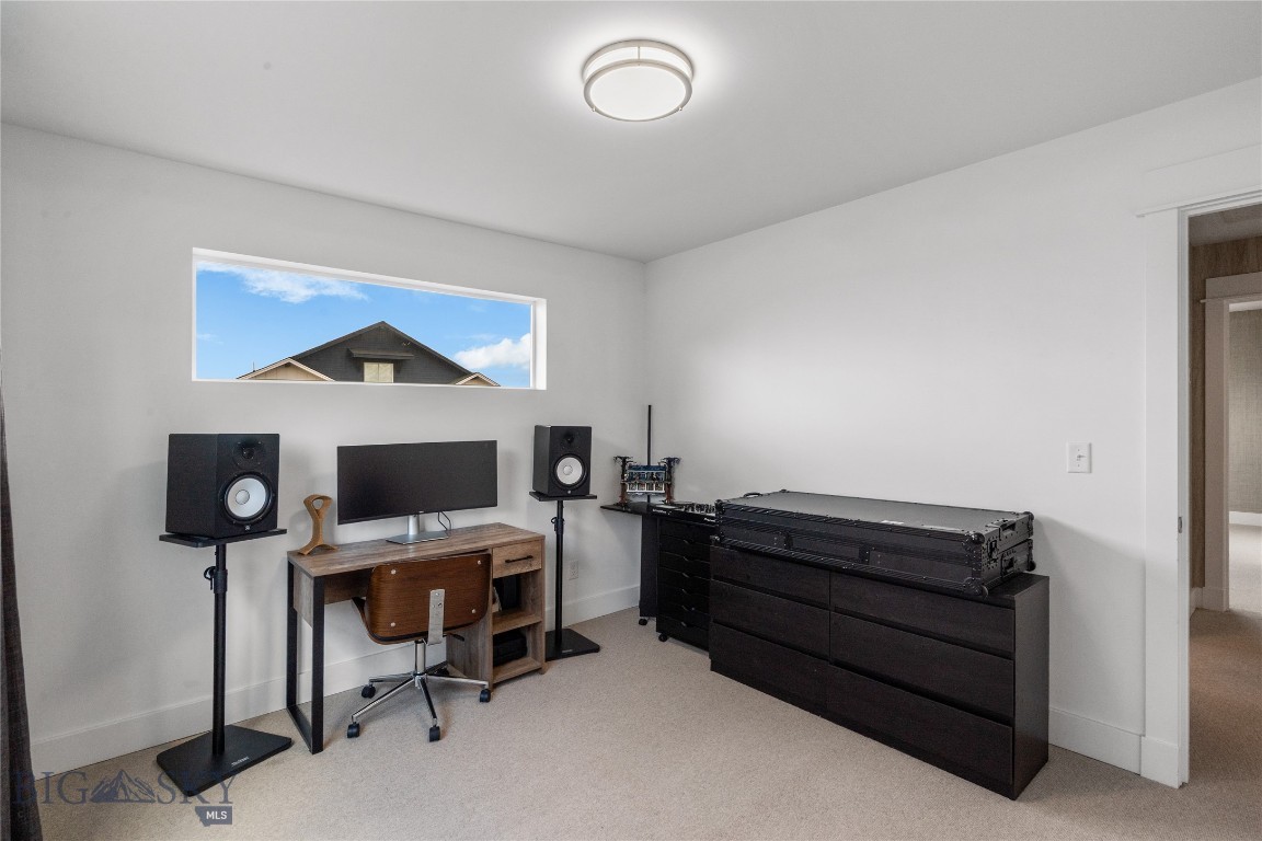The Lakes at Valley West - Residential