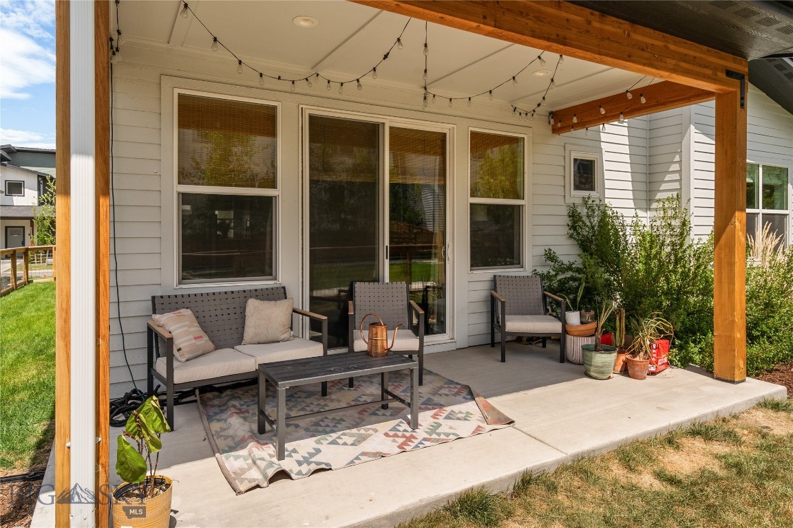 The Lakes at Valley West - Residential