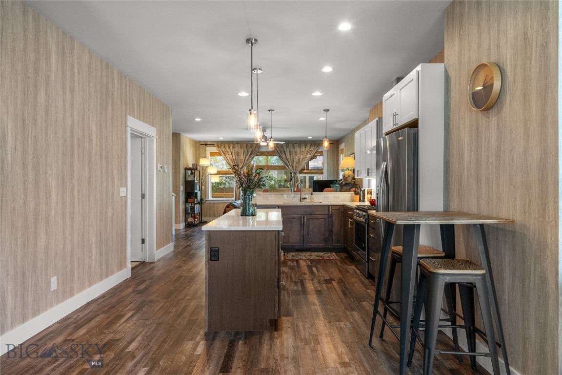 The Lakes at Valley West - Residential