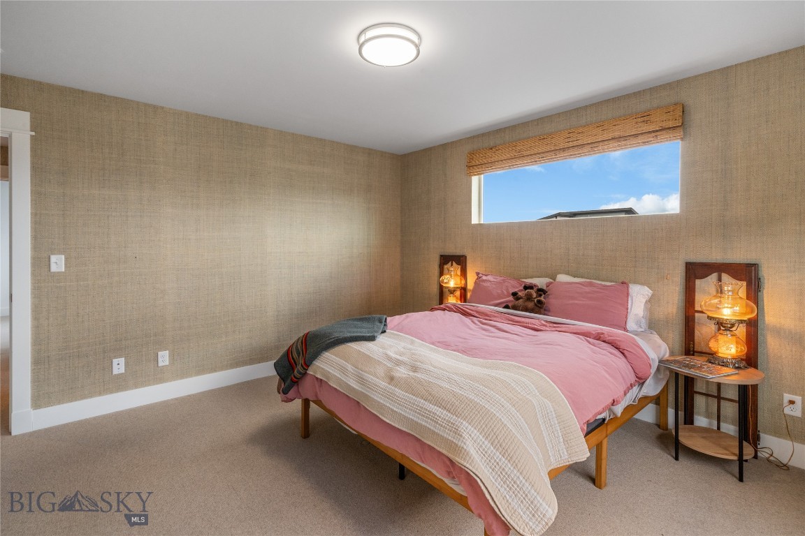 The Lakes at Valley West - Residential