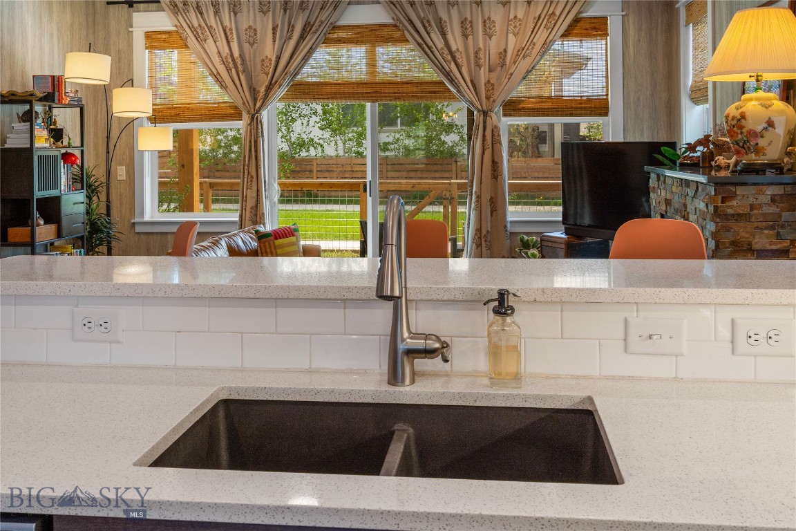 The Lakes at Valley West - Residential