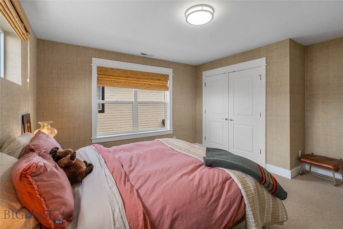 The Lakes at Valley West - Residential