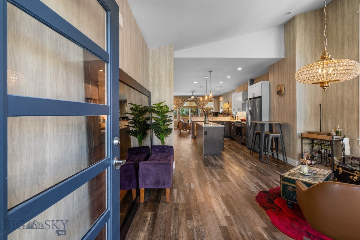 The Lakes at Valley West - Residential