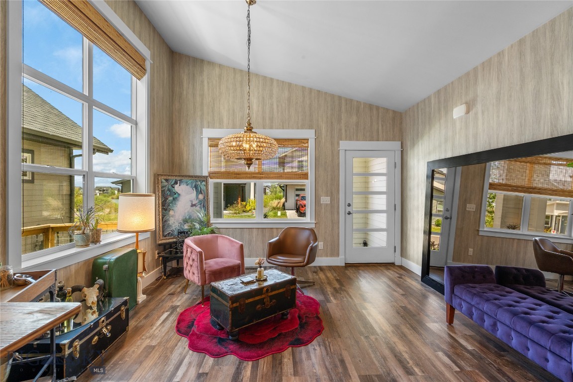 The Lakes at Valley West - Residential