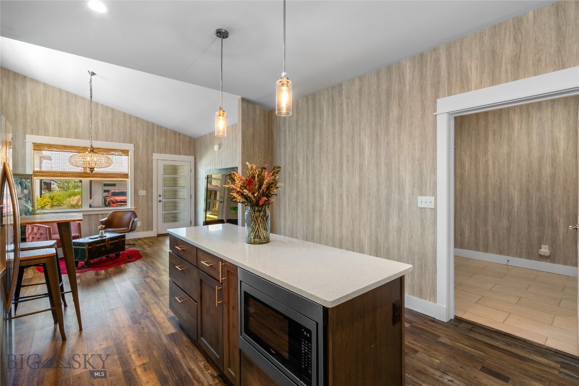 The Lakes at Valley West - Residential