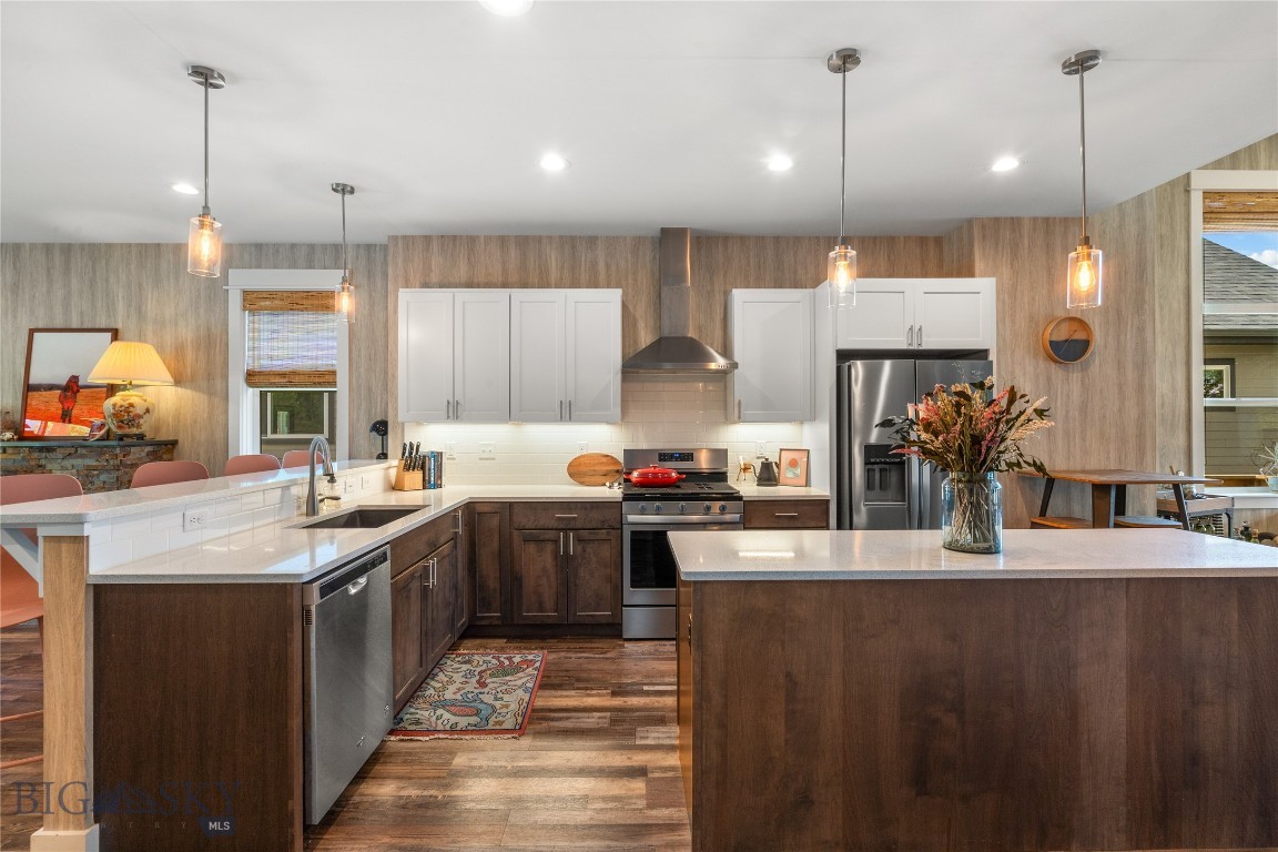 The Lakes at Valley West - Residential