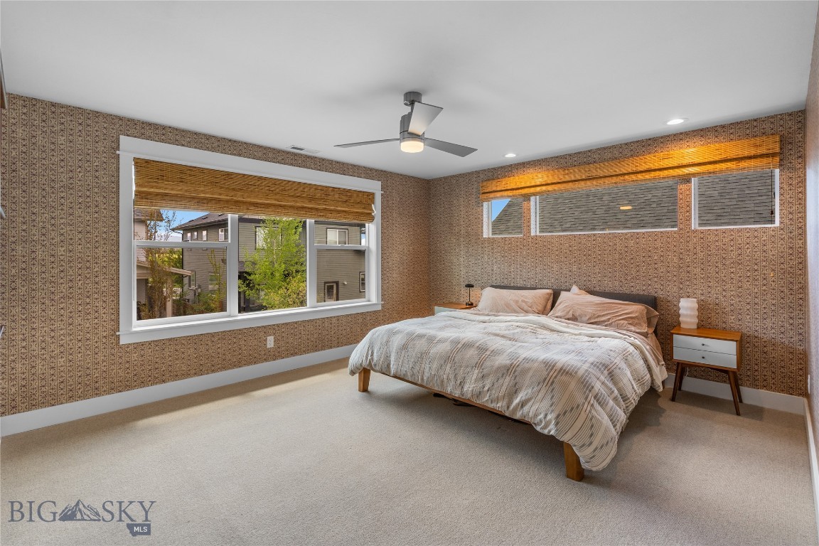 The Lakes at Valley West - Residential