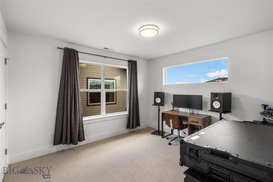 The Lakes at Valley West - Residential