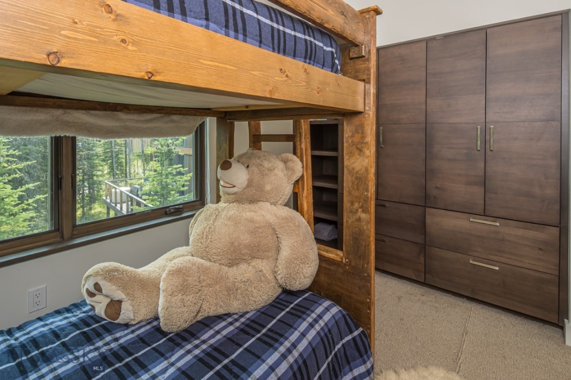 Silvertip - Residential