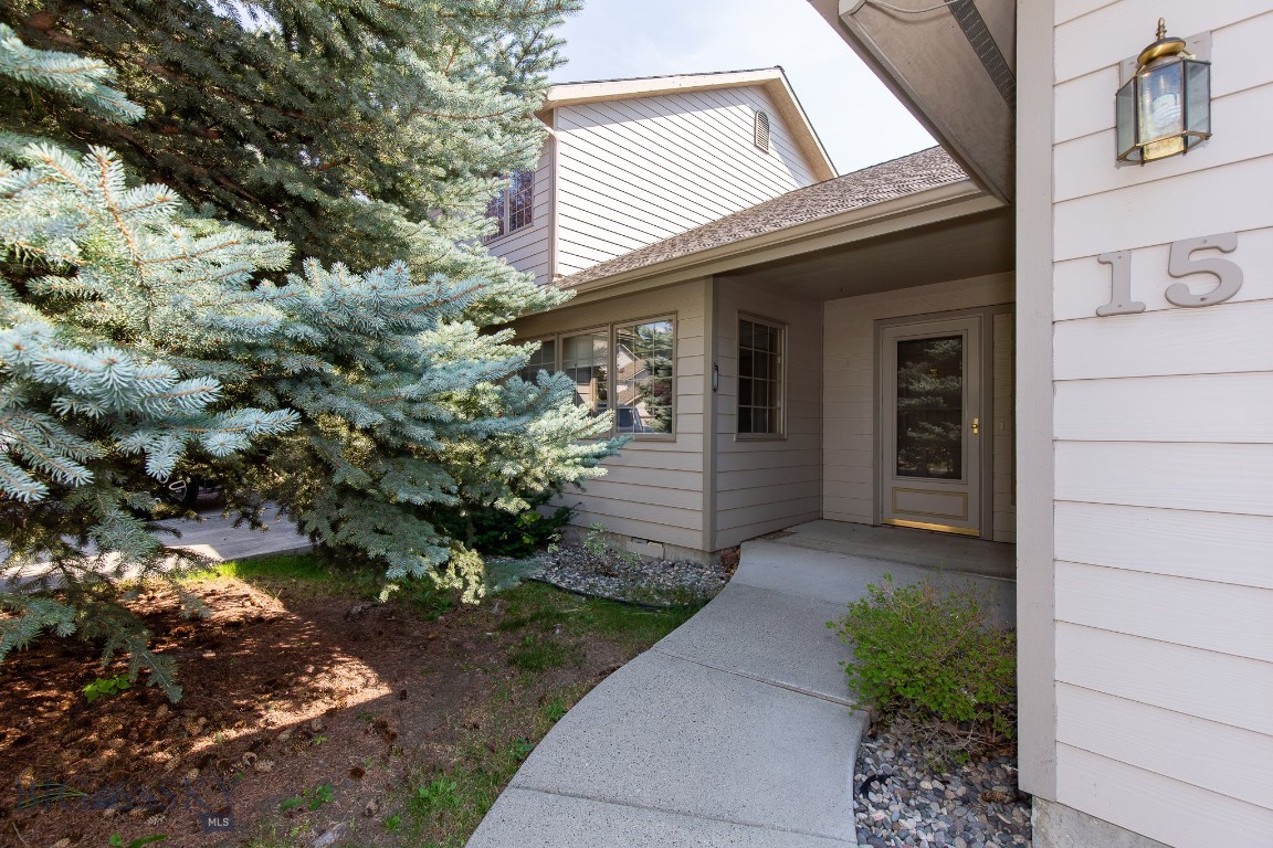 2400 Durston Road 15