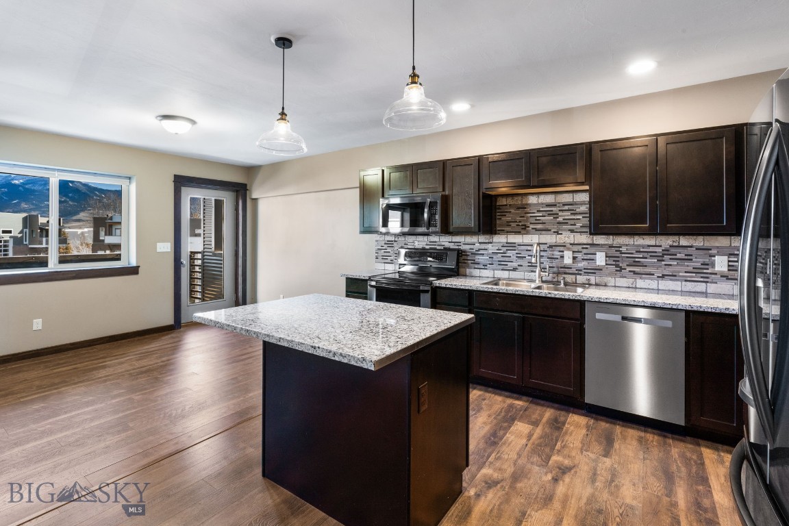 Bozeman, Montana 59718, United States, ,Commercial,Contingent,84802