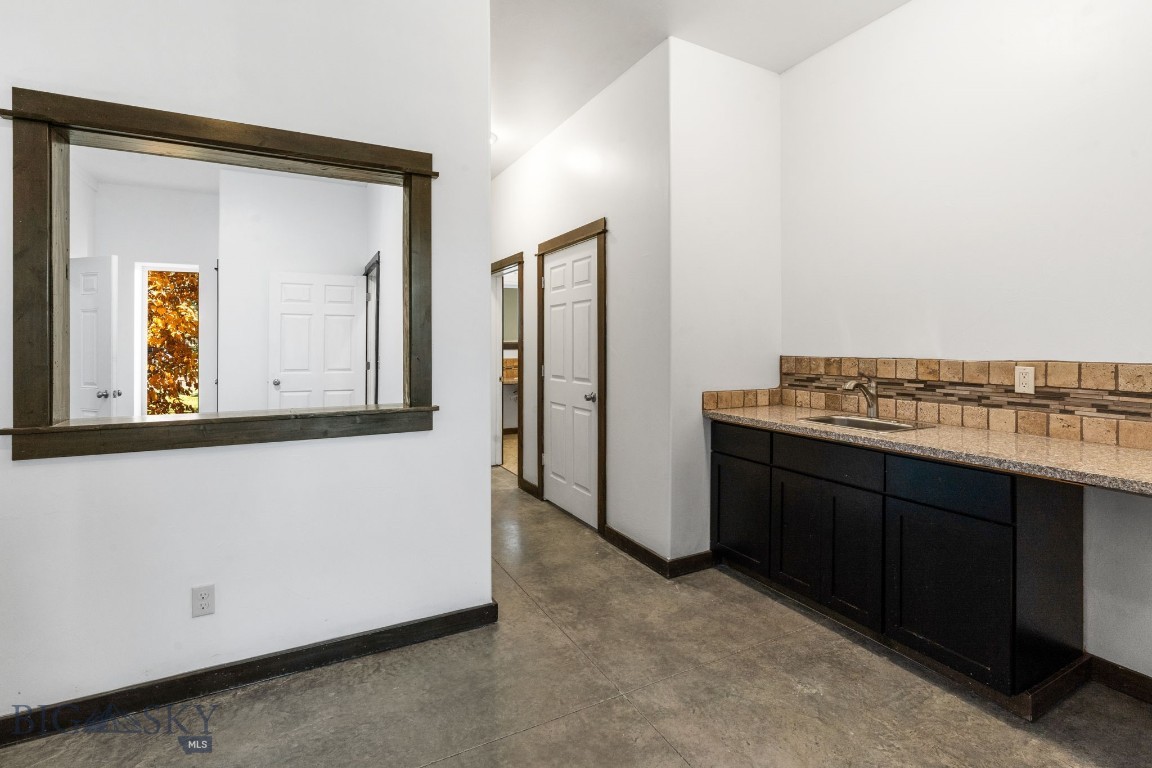 Bozeman, Montana 59718, United States, ,Commercial,Contingent,84802