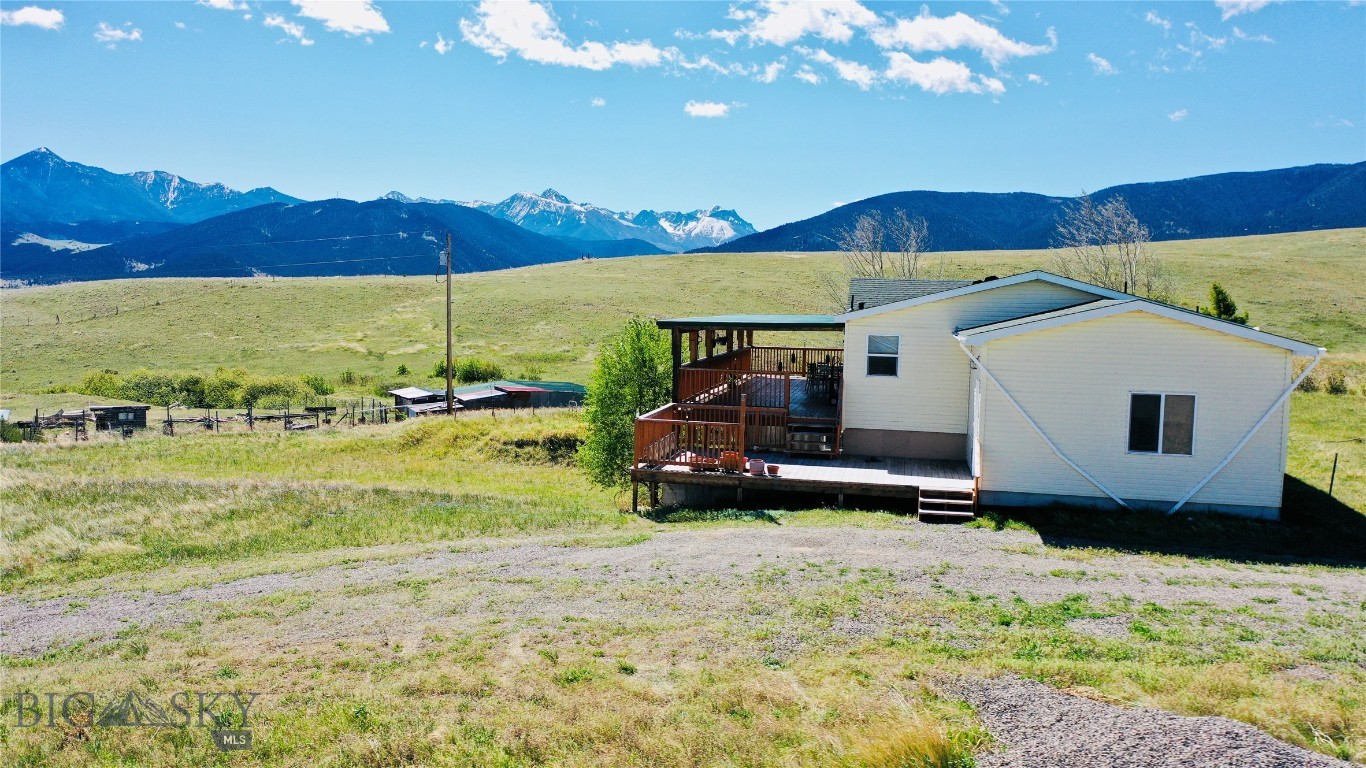 Wineglass Mountain - Residential